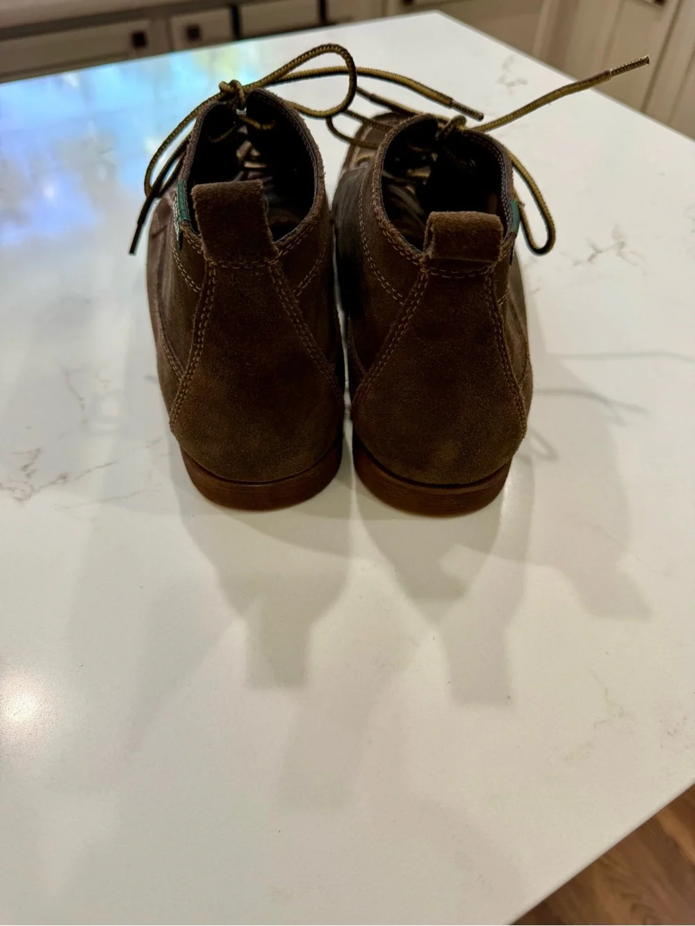 Men’s Eastland Seneca Brown Suede Chukka Boots size 10 NWOT